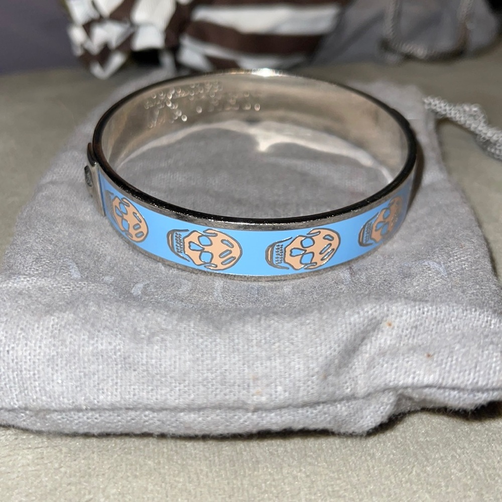 Alexander McQueen Skull Slip-On Bangle